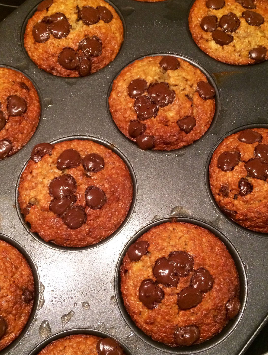 Healthy chocolate chip muffins - FOOD I LOVE